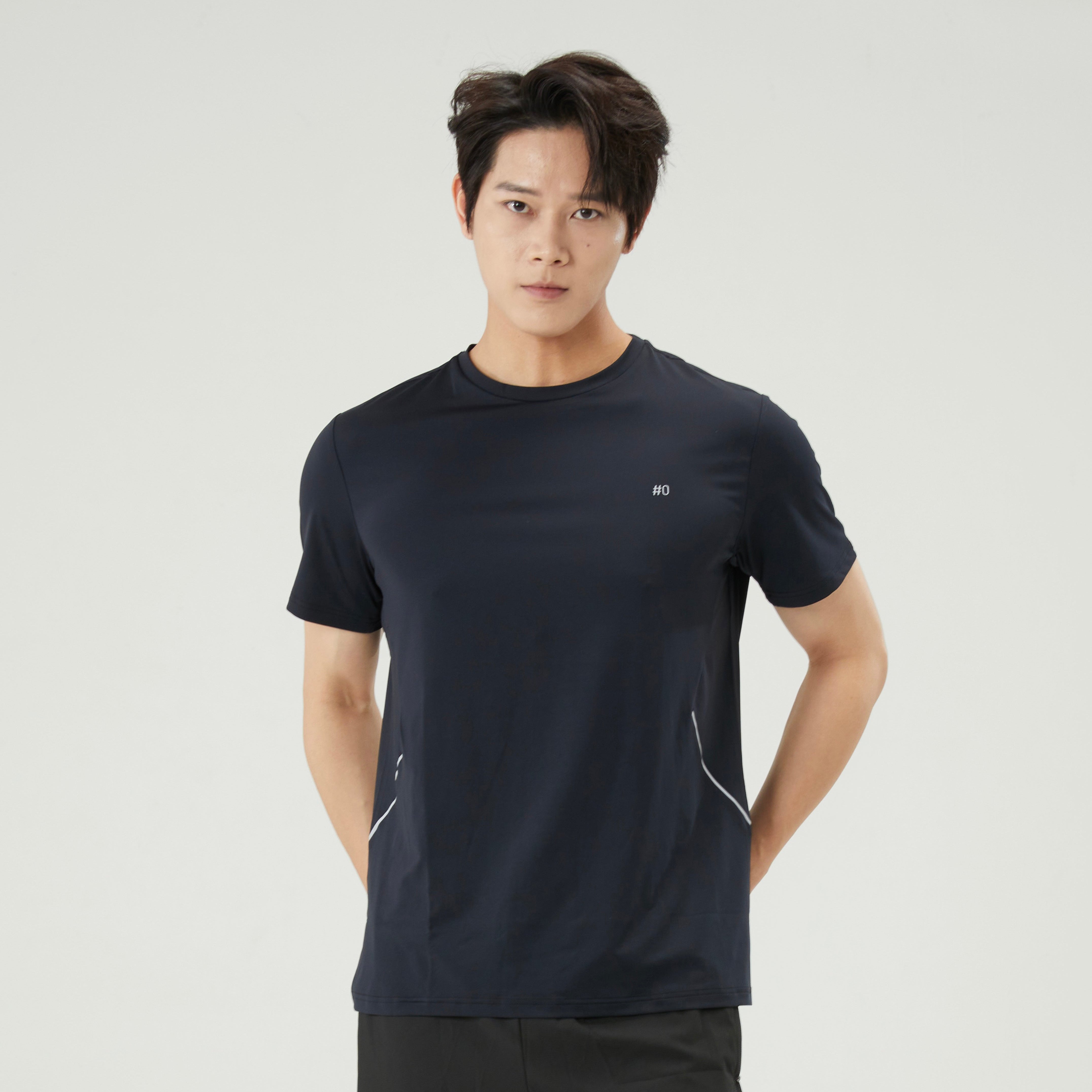 Essential Sweat-Free T-shirt A095