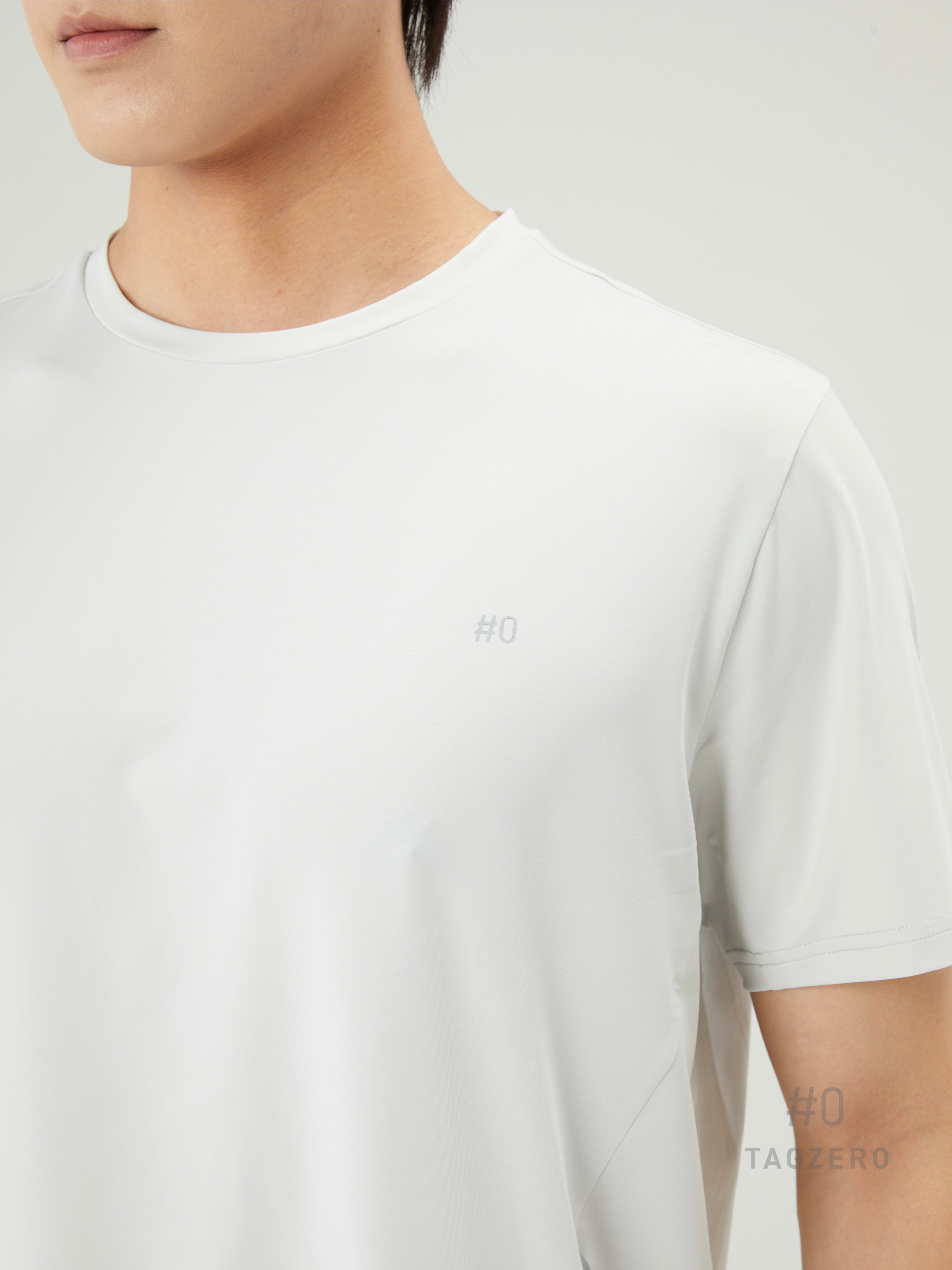 Essential Sweat-Free T-shirt A095
